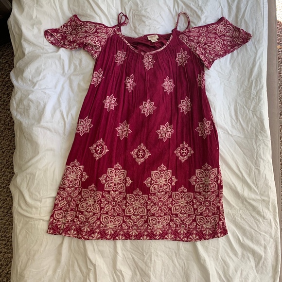 dress - Picture 1 of 1